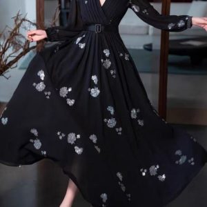 Spring temperament Korean style with belt dress